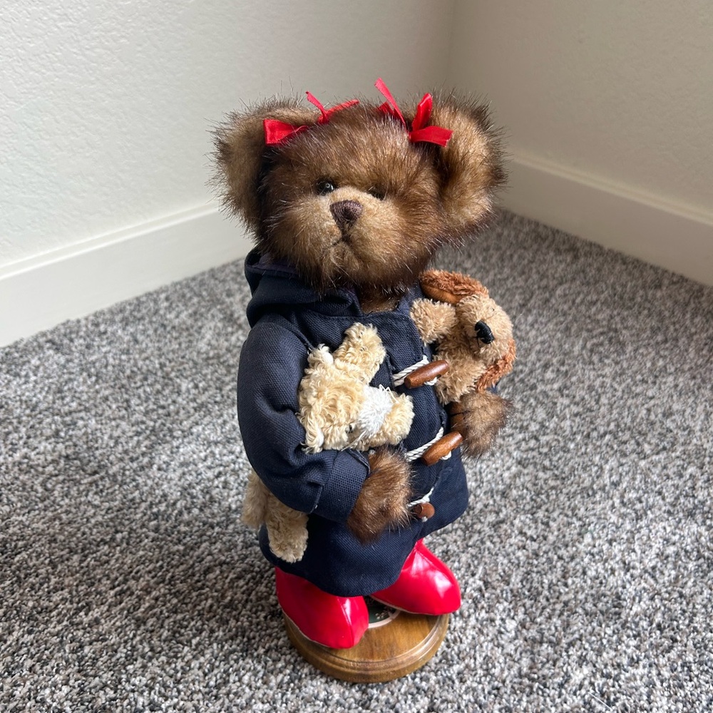 90s Collectible Bear Decor • Cottage Country Style